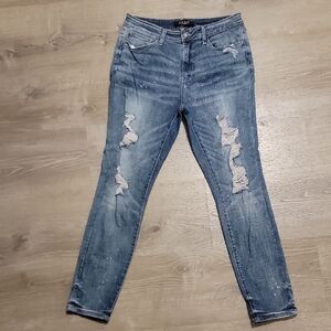 Judy Blue Light Blue Distressed Skinny Jeans